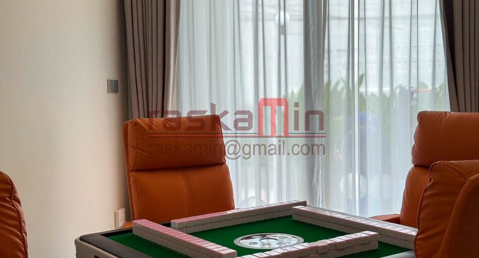 Haus zum Kauf mit 4 Zimmer in Bang Lamung, Chonburi