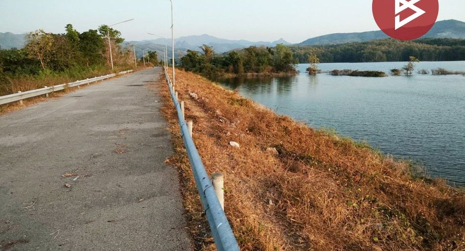 For sale land in Sung Men, Phrae