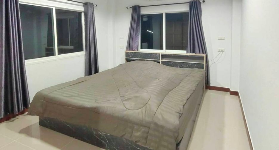 For sale 3 bedrooms house in Nong Chok, Bangkok