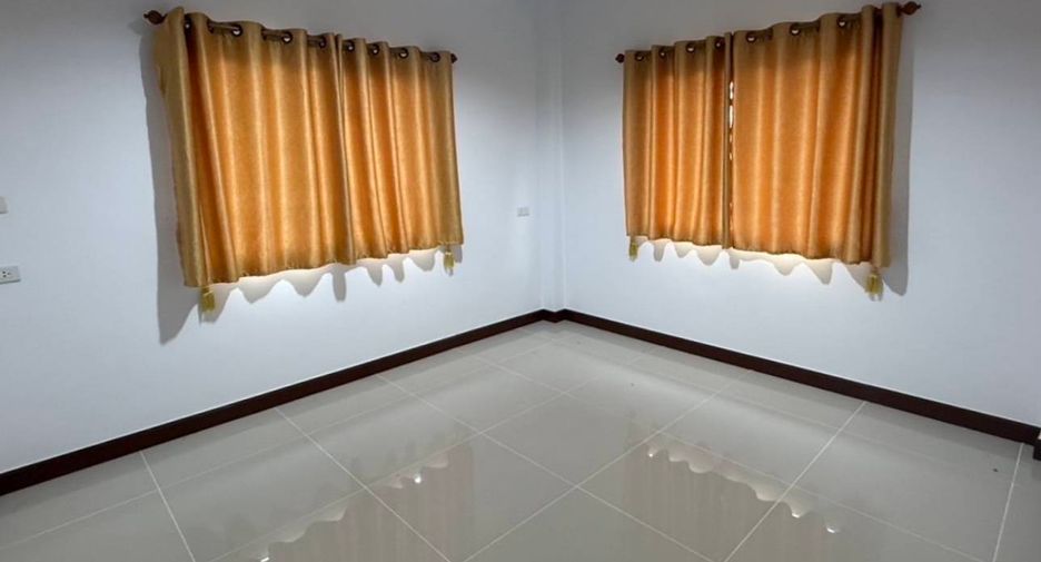 For sale 3 bedrooms house in Nong Chok, Bangkok