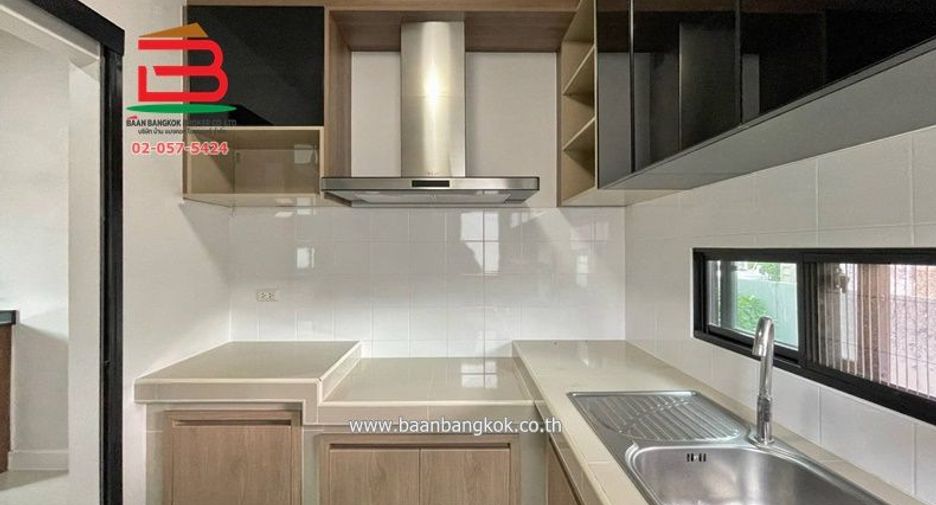 Haus zum Kauf mit 3 Zimmer in Lam Luk Ka, Pathum Thani