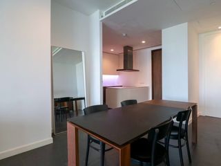 Condo en alquiler de 2 habitaciones en Pathum Wan, Bangkok