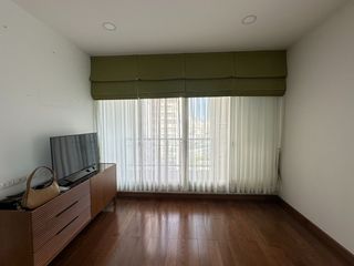 À louer 1 chambre condo à Pathum Wan, Bangkok