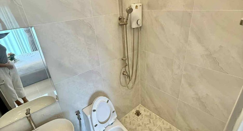 For sale 3 bedrooms villa in Bang Lamung, Chonburi