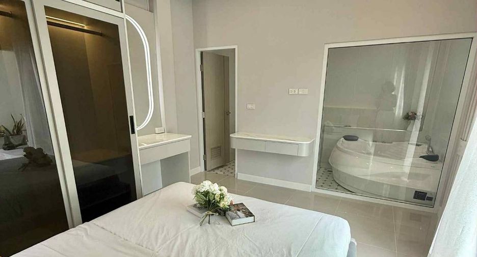 For sale 3 bedrooms villa in Bang Lamung, Chonburi