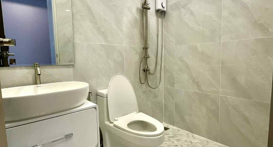 For sale 3 bedrooms villa in Bang Lamung, Chonburi
