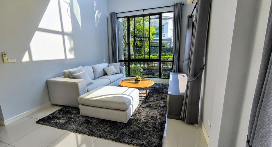 Casa en venta de 5 habitaciones en Bang Phli, Samut Prakan