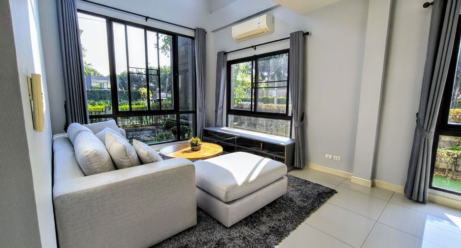 Casa en venta de 5 habitaciones en Bang Phli, Samut Prakan