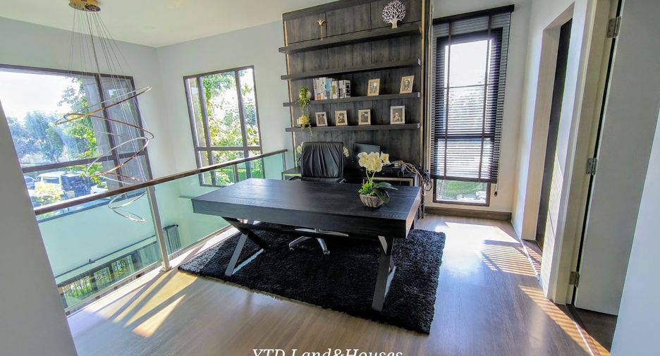 Casa en venta de 5 habitaciones en Bang Phli, Samut Prakan