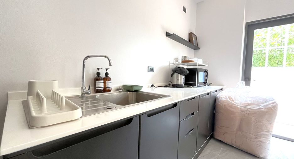 For sale 3 bedrooms house in Mueang Krabi, Krabi