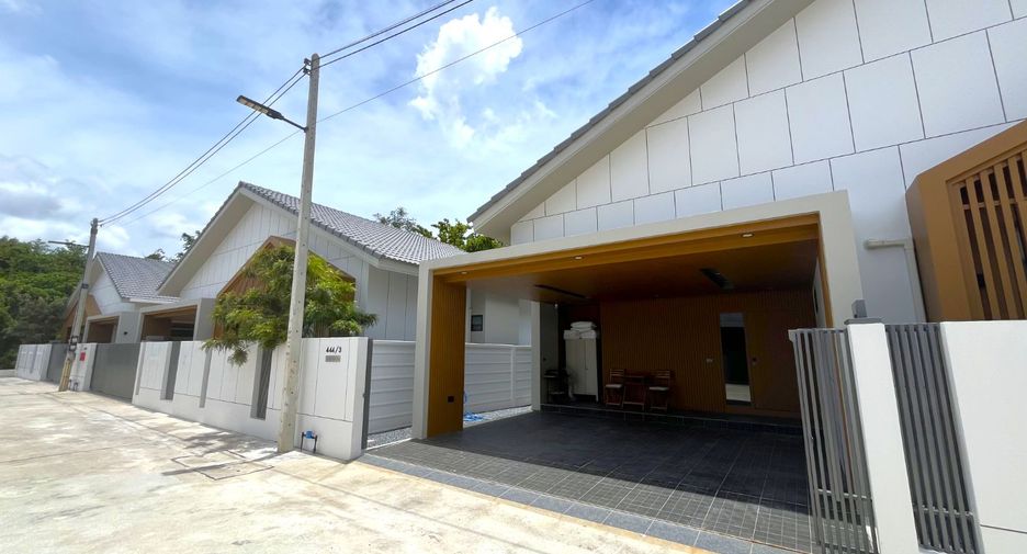 For sale 3 bedrooms house in Mueang Krabi, Krabi