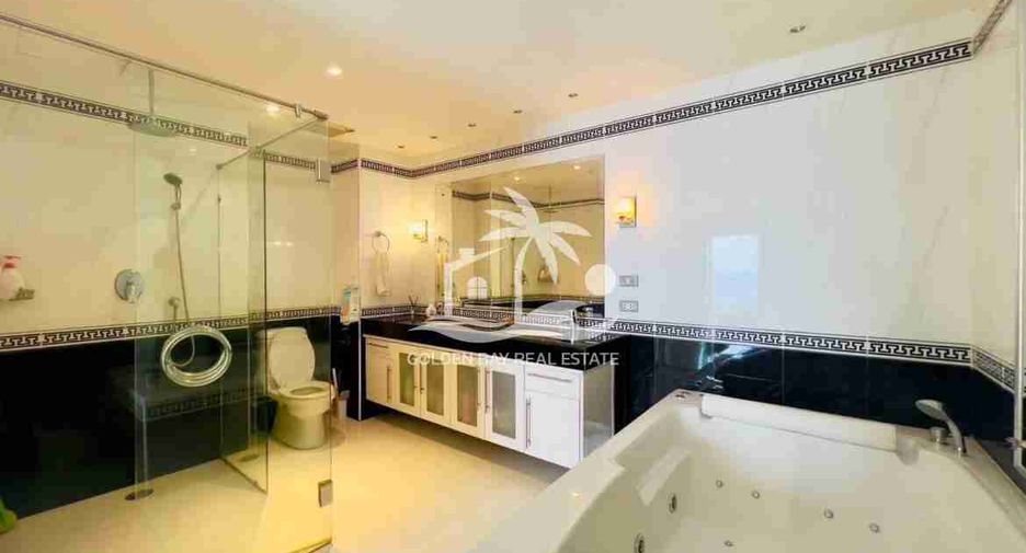 For sale 2 ベッドルーム condo in Bang Lamung, Chonburi