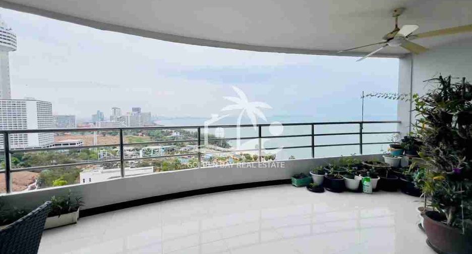 For sale 2 ベッドルーム condo in Bang Lamung, Chonburi