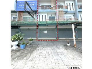 Gewerbefläche zum Kauf mit 2 Zimmer in Mueang Rayong, Rayong