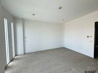 Gewerbefläche zum Kauf mit 2 Zimmer in Mueang Rayong, Rayong