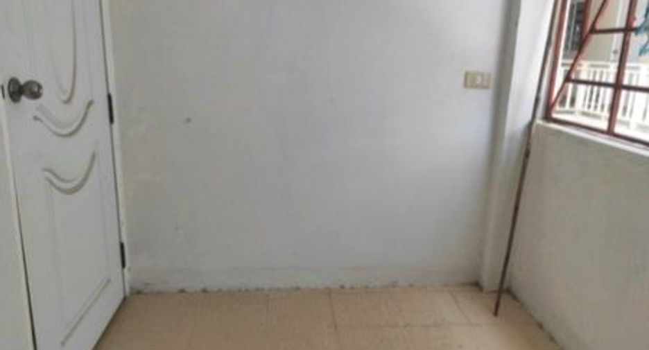 For sale retail Space in Mueang Maha Sarakham, Maha Sarakham