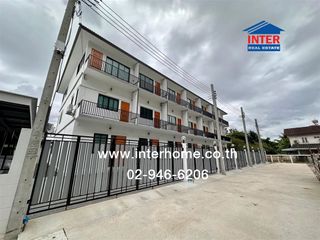 出售 4 卧室 联排别墅 在 Bang Sue, 曼谷