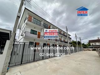出售 4 卧室 联排别墅 在 Bang Sue, 曼谷
