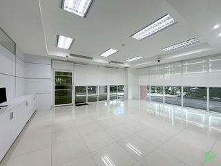 Büro zum Kauf in Mueang Chiang Mai, Chiang Mai