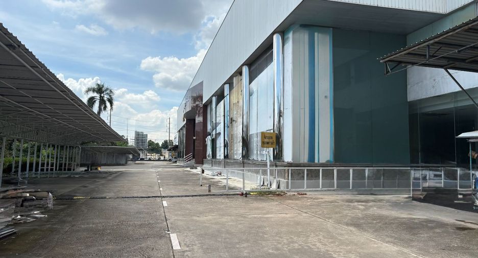 For rent retail Space in Min Buri, Bangkok