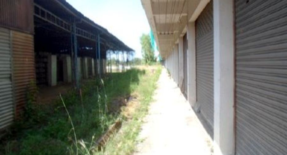 Продажа офис в Phayuha Khiri, Накхонсаван