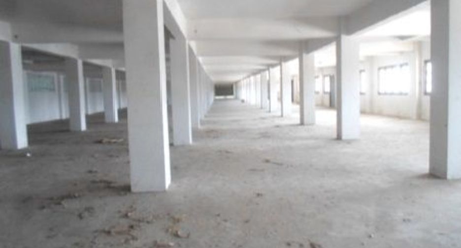 Продажа офис в Phayuha Khiri, Накхонсаван