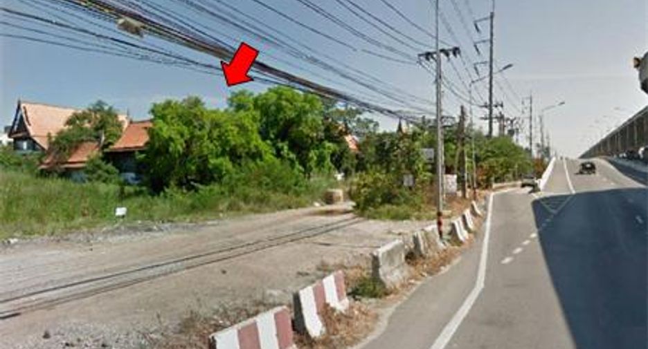 For sale retail Space in Bang Bo, Samut Prakan