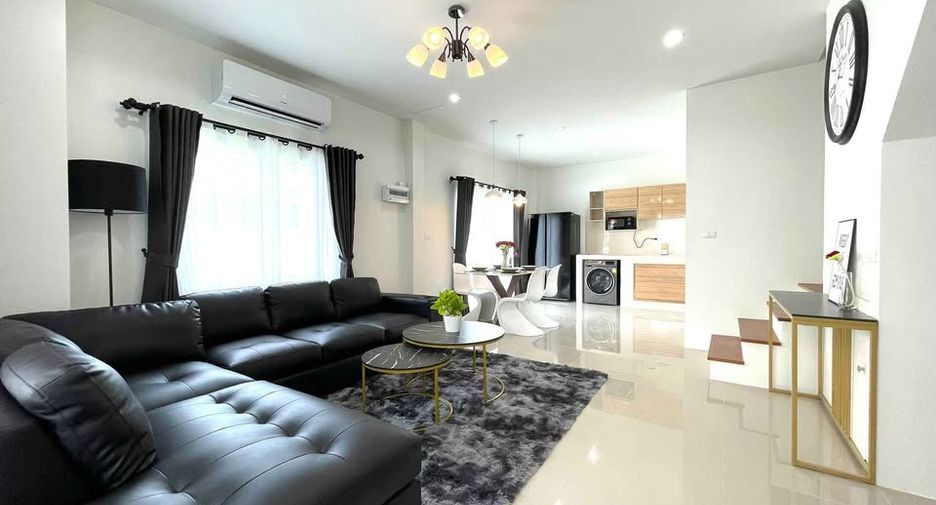 For rent 3 bedrooms house in Mueang Phuket, Phuket
