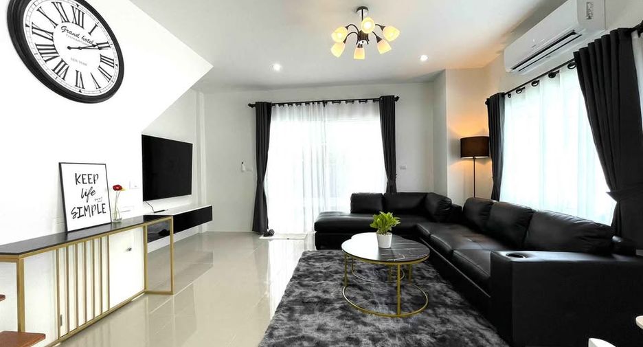 For rent 3 bedrooms house in Mueang Phuket, Phuket