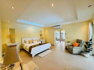 For sale 2 ベッドルーム villa in Bang Lamung, Chonburi