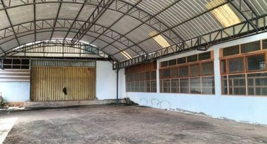 For sale warehouse in Tha Li, Loei