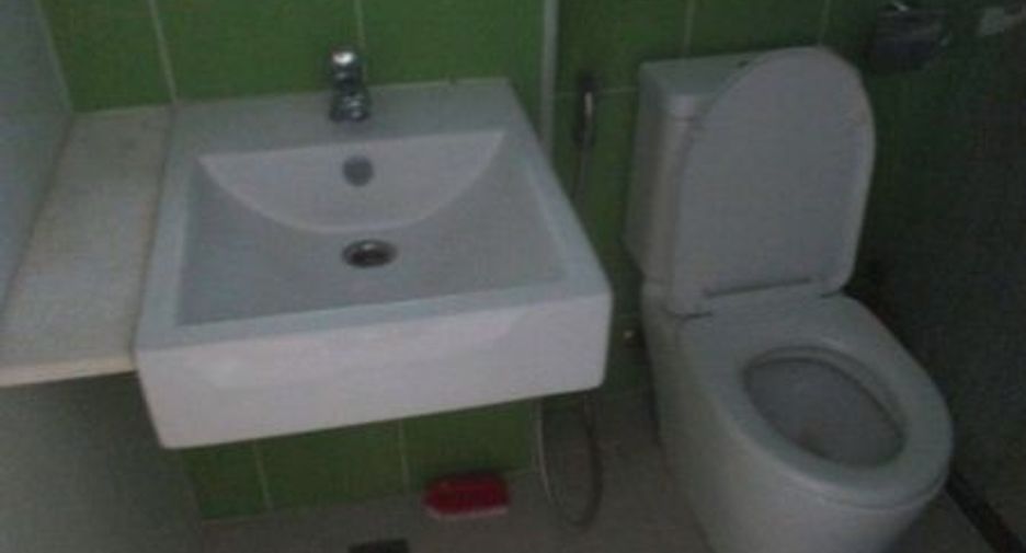 For sale 1 bed condo in Huai Khwang, Bangkok