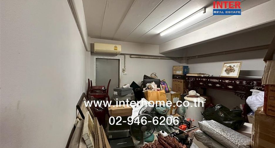 ขาย 8 ห้องนอน พื้นที่ค้าปลีก ใน บางบัวทอง, นนทบุรี