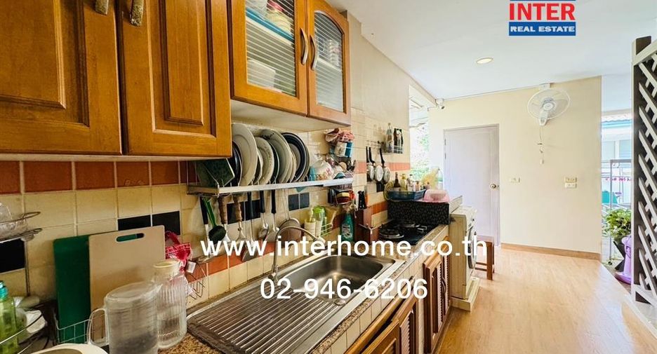 Casa en venta de 4 habitaciones en Nong Khaem, Bangkok