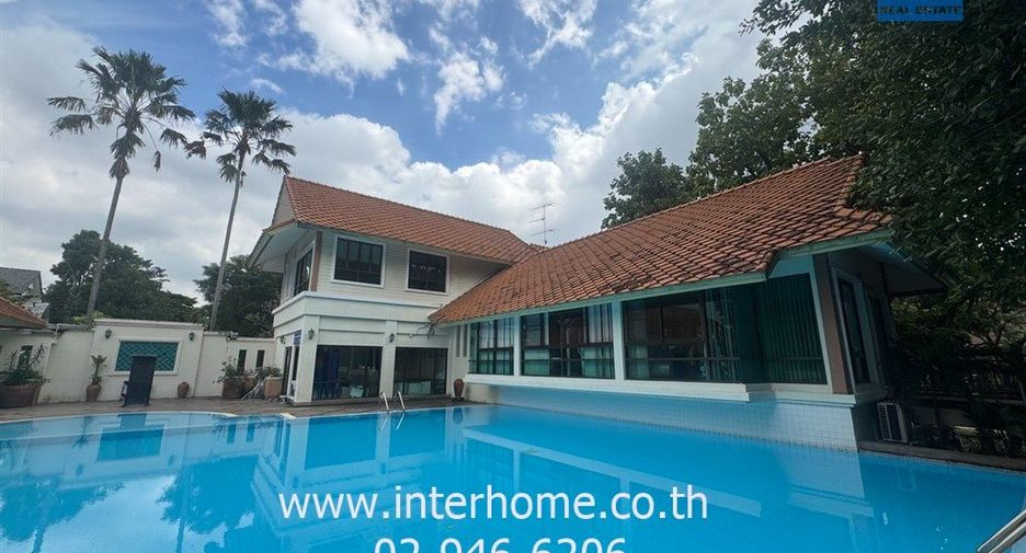 Casa en venta de 4 habitaciones en Nong Khaem, Bangkok