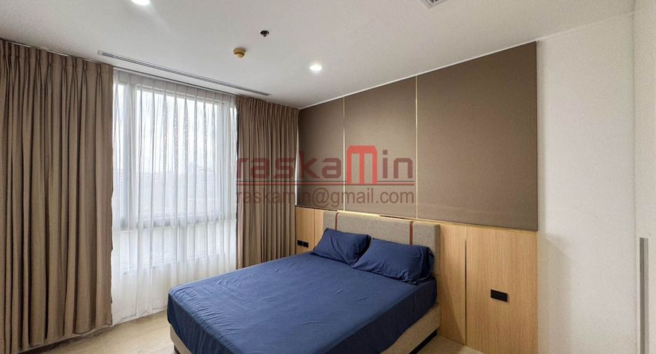 For rent 3 bedrooms condo in North Pattaya, Pattaya