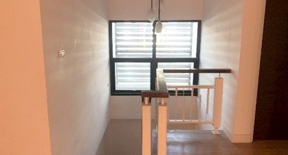 Haus zum Kauf mit Studio in Mueang Ubon Ratchathani, Ubon Ratchathani
