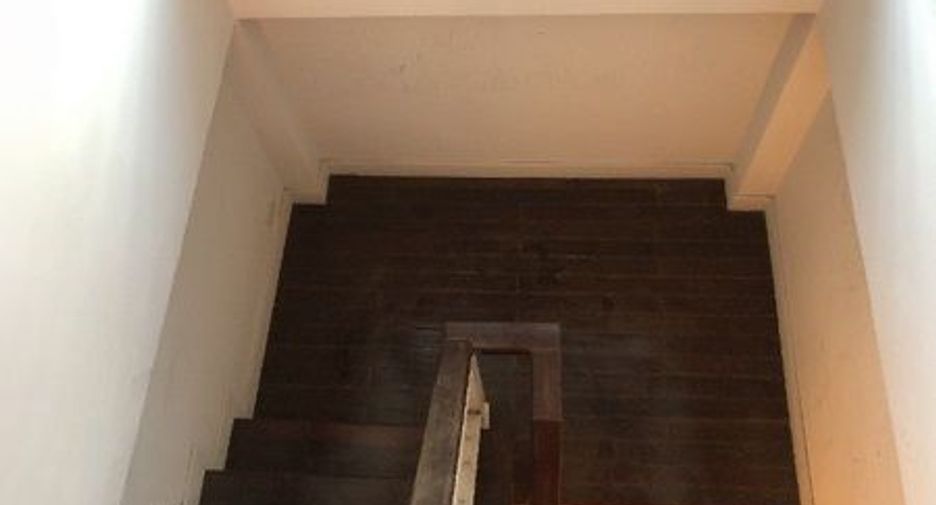 Haus zum Kauf mit Studio in Mueang Ubon Ratchathani, Ubon Ratchathani