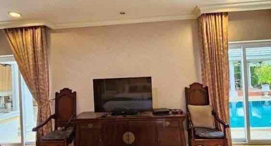 Villa en venta de 4 habitaciones en Bang Lamung, Chonburi