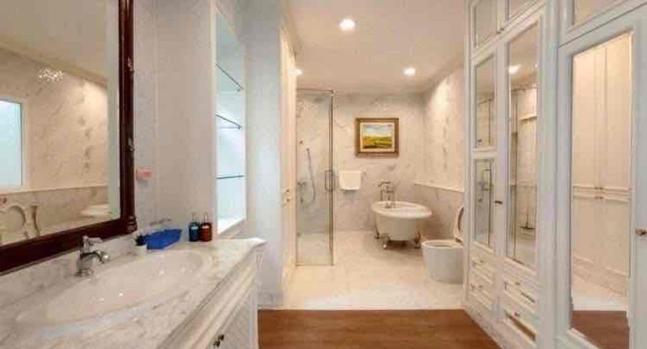 Villa en venta de 4 habitaciones en Bang Lamung, Chonburi