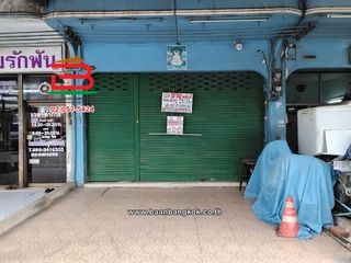 For sale 3 bedrooms retail Space in Sai Mai, Bangkok