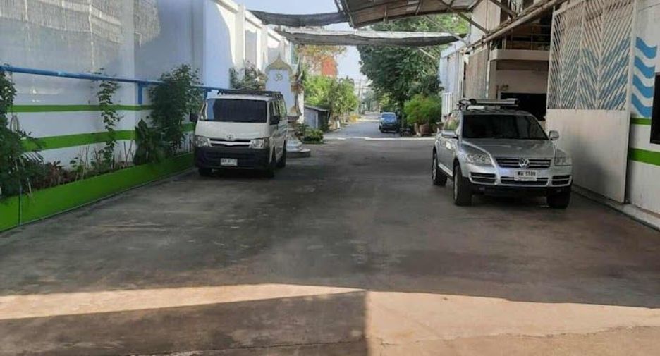 出租 4 卧室 仓库 在 Bang Khun Thian, 曼谷