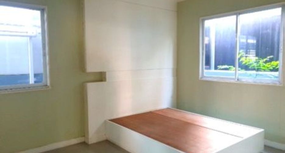 For sale 4 bedrooms house in Bang Lamung, Chonburi