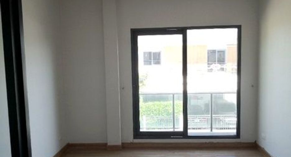 Haus zum Kauf mit 2 Zimmer in Khlong Sam Wa, Bangkok