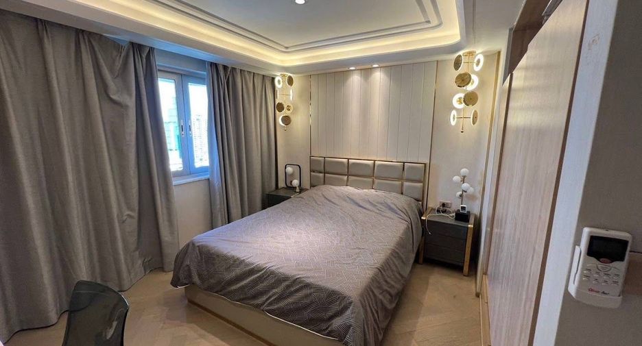 Condo en venta de 3 habitaciones en Khlong Toei, Bangkok