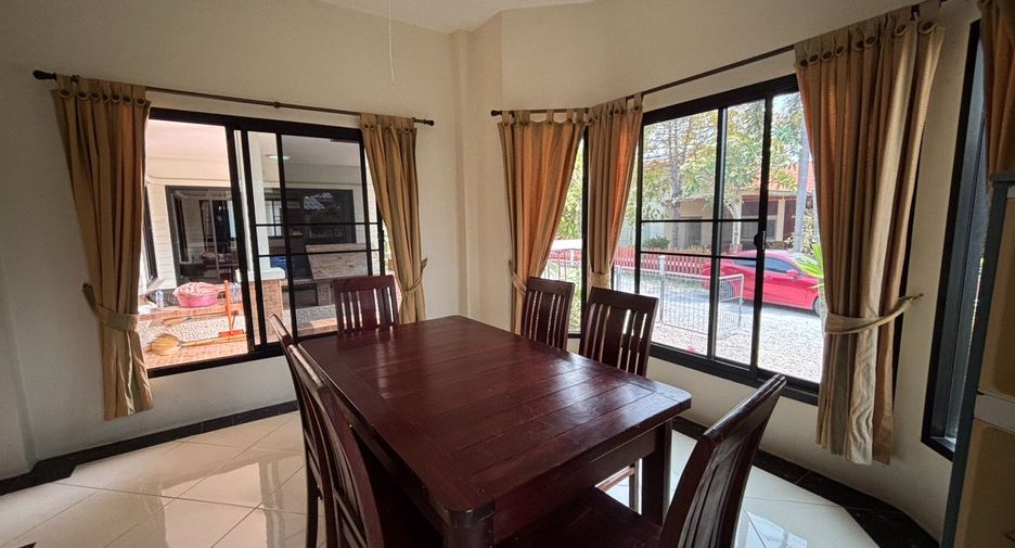 Casa en venta de 5 habitaciones en Klaeng, Rayong