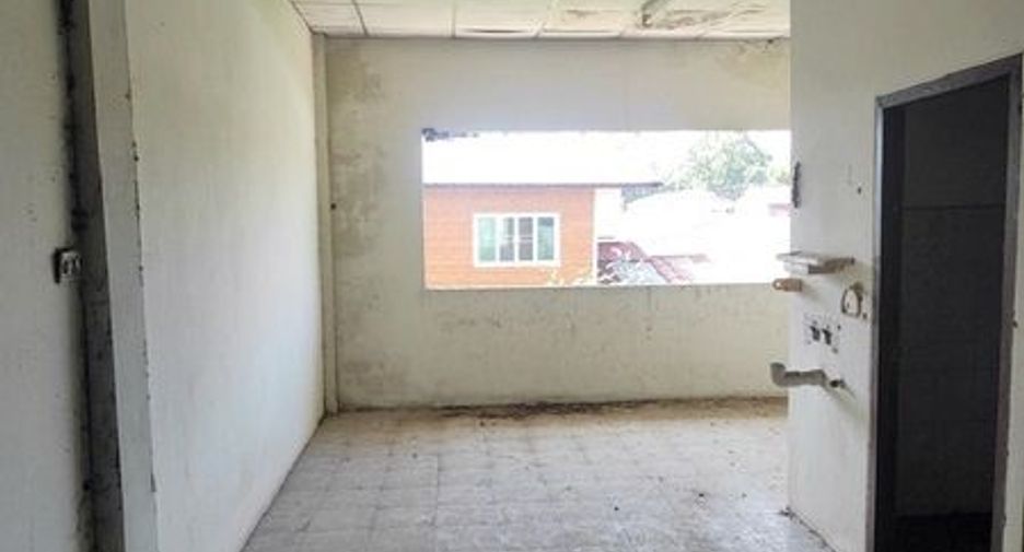 For sale 1 bed retail Space in Mueang Yasothon, Yasothon