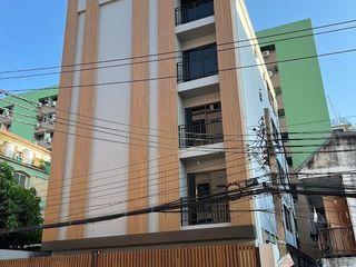 For rent and for sale retail Space in Huai Khwang, Bangkok
