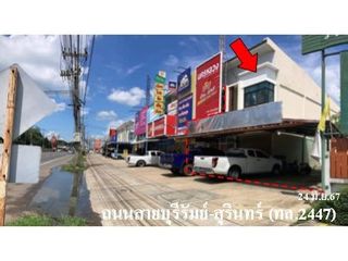 À vendre local commercial à Mueang Buriram, Buriram