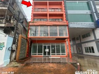 For sale 9 bedrooms retail Space in Mueang Surat Thani, Surat Thani